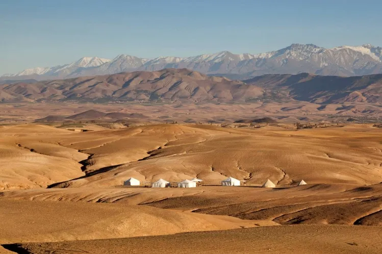 Visit Agafay and the Desert Camps and the Mountains Views